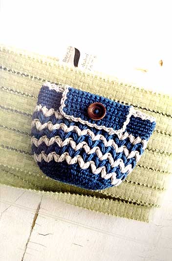 Sachiyo Fukao先生著 いちばんやさしいかぎ針編みのポーチ ブックレビュー前編 ハマナカが運営する 手編みと手芸の情報サイト あむゆーず のぶろぐ