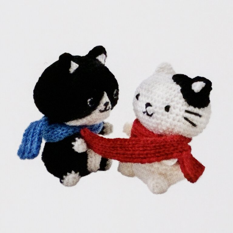 お知らせ】あみぐるみが絵本に！「ねこのマナちゃんとユウくん