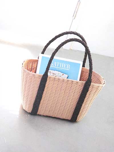 古木明美先生著「編んで使って楽しむ エコクラフトのかご屋さん