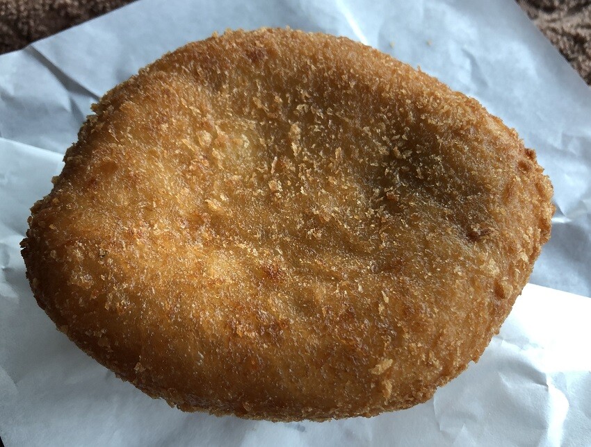 サクもちっとした食感にビーフの旨味がいい セブンイレブン 牛肉たっぷり特製カレーパン 食うなら書かねば Powered By ライブドアブログ サクもちっとした食感にビーフの旨味がいい セブンイレブン 牛肉たっぷり特製カレーパン 食うなら書かねば Powered By ライブドアブログ