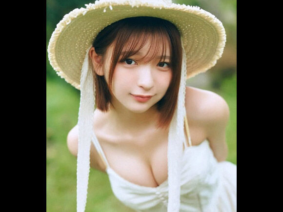 三次元 - 一ノ瀬瑠菜 グラビアで大ブレイク中の１９歳