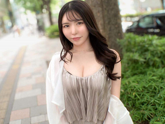 三次元 - ２１歳モデル級のインストラクター美女を表参道でナンパ。クリとGスポをせめられ大量潮吹き