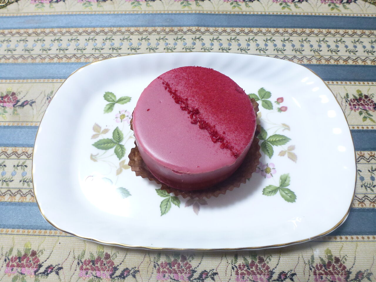 ルビーチョコレート ケーキ レシピ