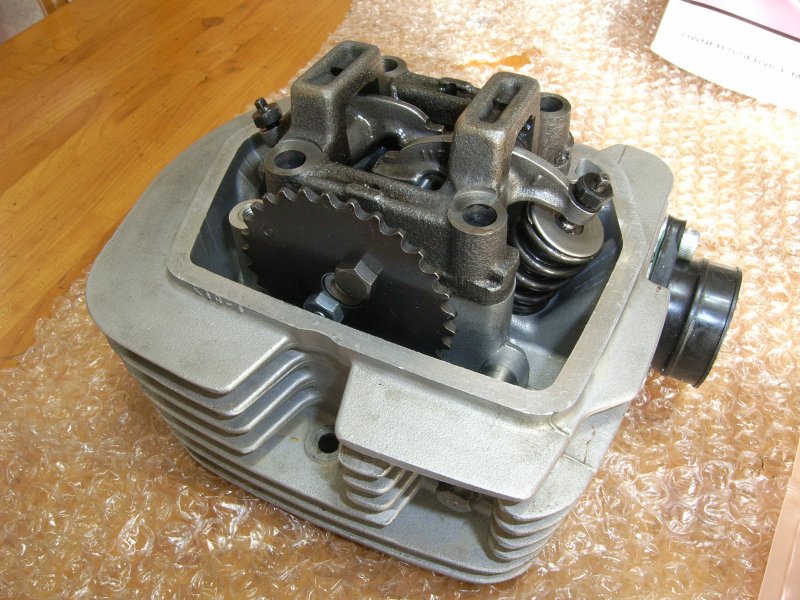 エイプ 50 シリンダーヘッド タケガワ ハイカム 詳細不明 APE50と100