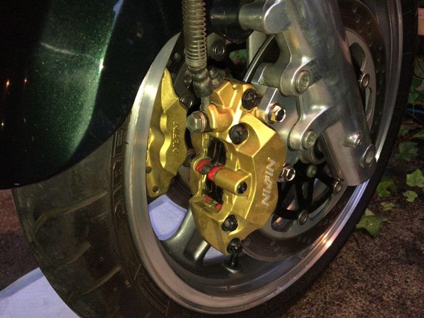 最終値下げ ゼファー750 純正キャリパー 前後1台分ゼファー750専用 64