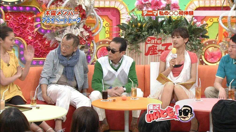 8FD21903-D48A-4B52-85AB-6922F14457EC