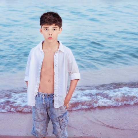 少年と海publicdomainq-0050391tvetde