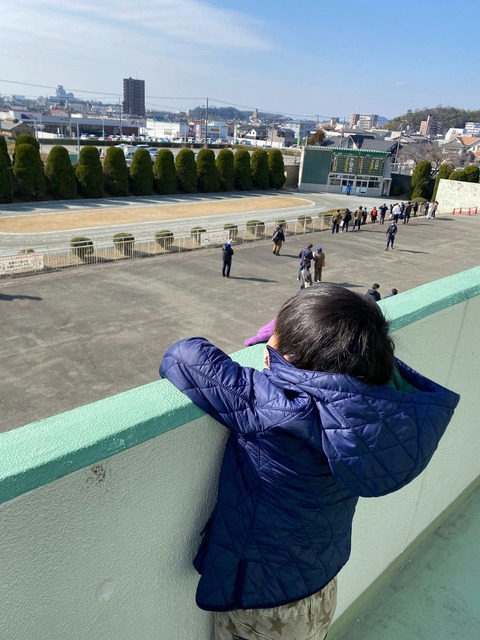 fotor_2023-4-23_6_54_41