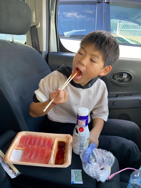 【２】お正月旅行！ 初めての冬の沖縄へ！　真っ黒アイス編