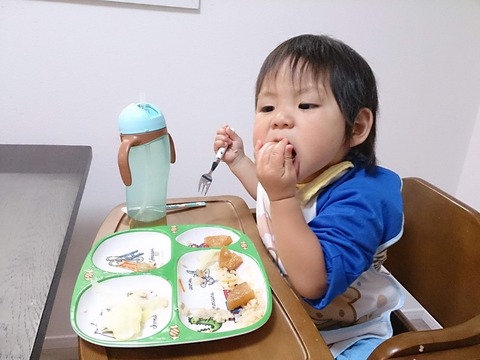 デカくなりそうな予感･･･。 おやつはたこ焼き！