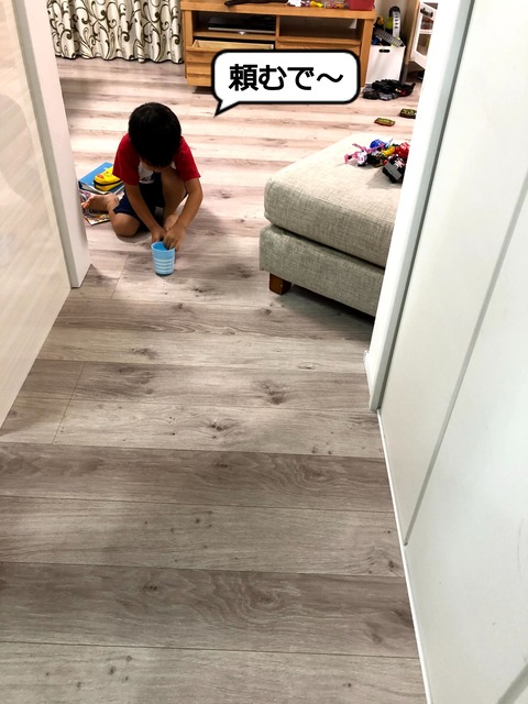 日に日に増えるトーマスの仕事。