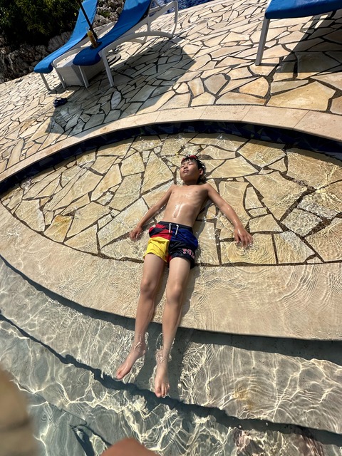 IMG_0681-fotor-2025050412556