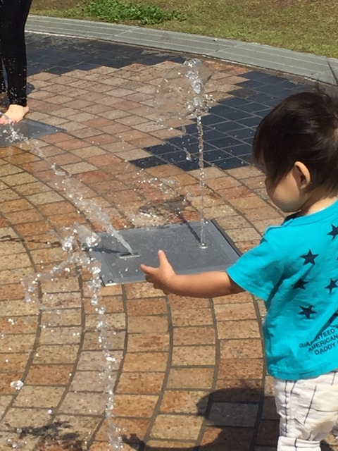 噴水のある公園、サイコー！！