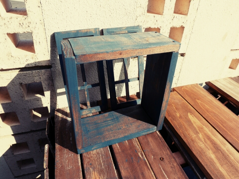セリアの窓枠を使ってサビ加工したトタンのシェルフ応用編 Handworks Relax Anさんのdiy リメイク 日々のこと Powered By ライブドアブログ セリアの窓枠を使ってサビ加工したトタンのシェルフ応用編 Handworks Relax Anさんのdiy リメイク 日々のこと Powered By ライブドアブログ