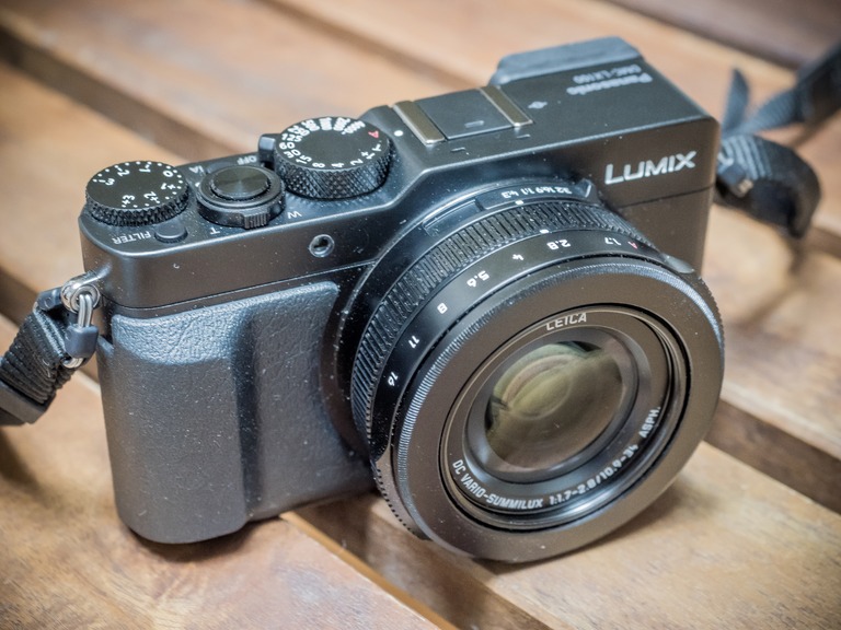 Panasonic LUMIX DMC-LX100-1