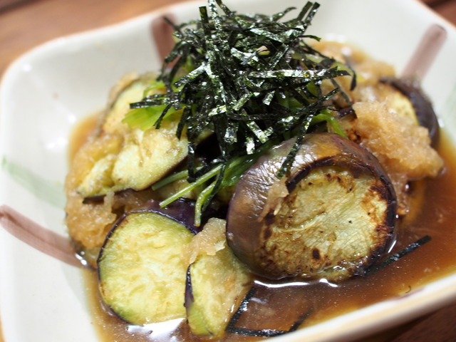 焼茄子のみぞれ和え