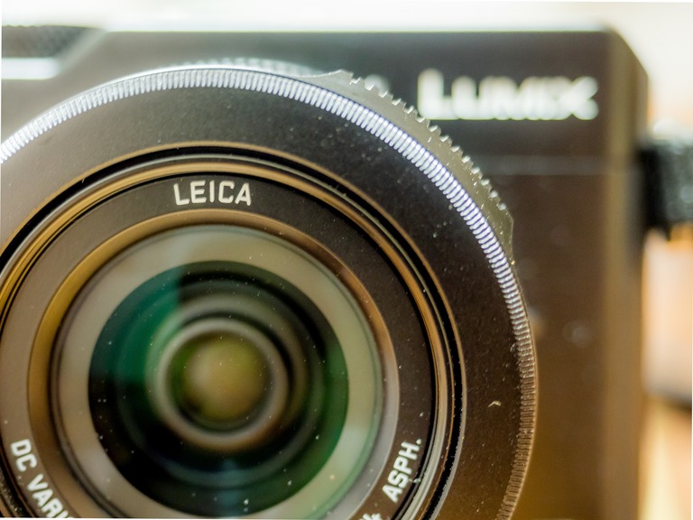 Panasonic LUMIX DMC-LX100‐3(大口径レンズ)