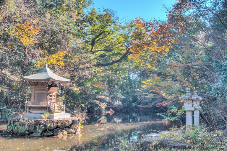 御滝不動尊の紅葉-2