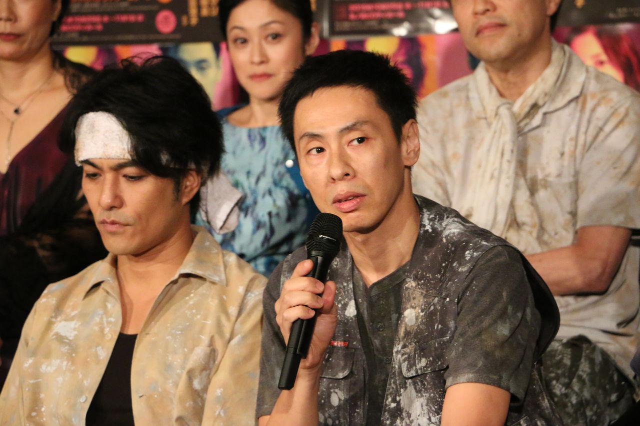 Report】 「大逆走」をフォトコールで一部公開、初舞台の吉高由里子は