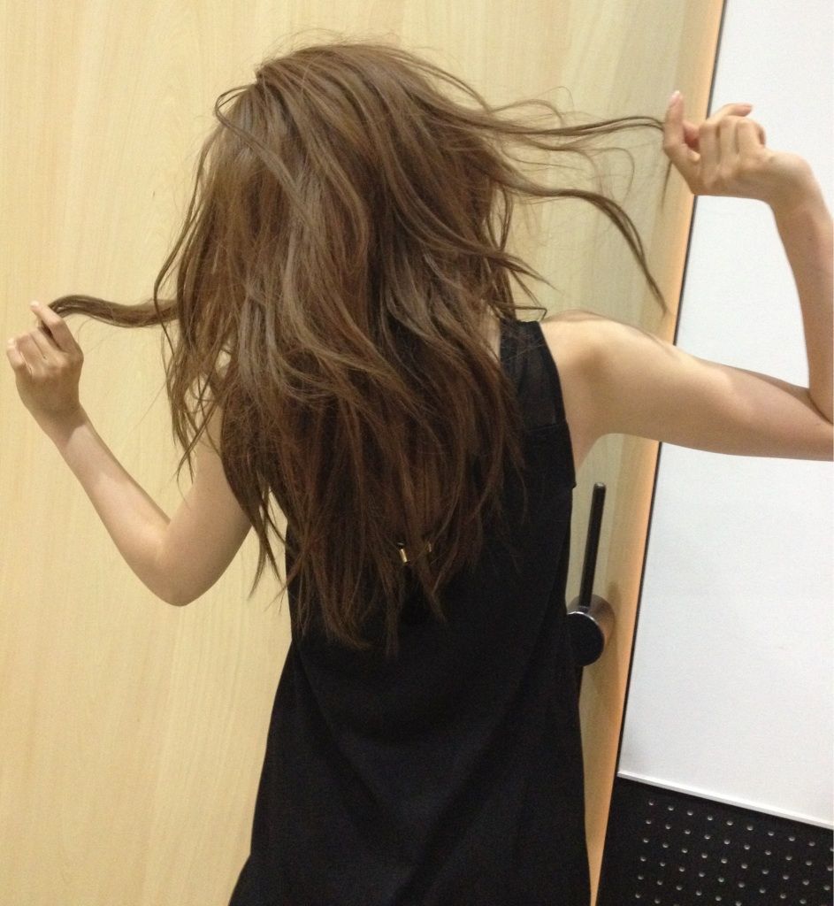 謎のロングヘア美女 Anecanofficialのblog