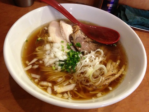 牛鶏麺