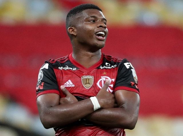 ヴィッセル神戸 日本行きは保留された 神戸の超逸材リンコン獲得は破談か 地元メディアが急転直下の最新動向を報道 Jとfの歩き方 ヴィッセル神戸 日本行きは保留された 神戸の超逸材リンコン獲得は破談か 地元メディアが急転直下の最新動向を報道 Jとfの歩き方