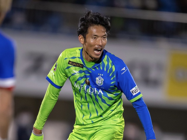 清水エスパルス 湘南fw指宿洋史 29 を獲得へ ロティーナ新監督の戦術的傾向にも合致 Jとfの歩き方 清水エスパルス 湘南fw指宿洋史 29 を獲得へ ロティーナ新監督の戦術的傾向にも合致 Jとfの歩き方