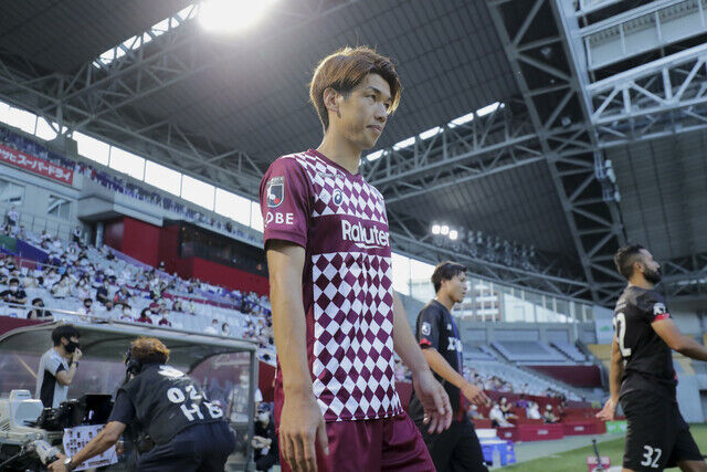 ヴィッセル神戸 大迫勇也 Jリーグも決してレベルは低くない 難しいリーグ Jとfの歩き方 ヴィッセル神戸 大迫勇也 Jリーグも決してレベルは低くない 難しいリーグ Jとfの歩き方