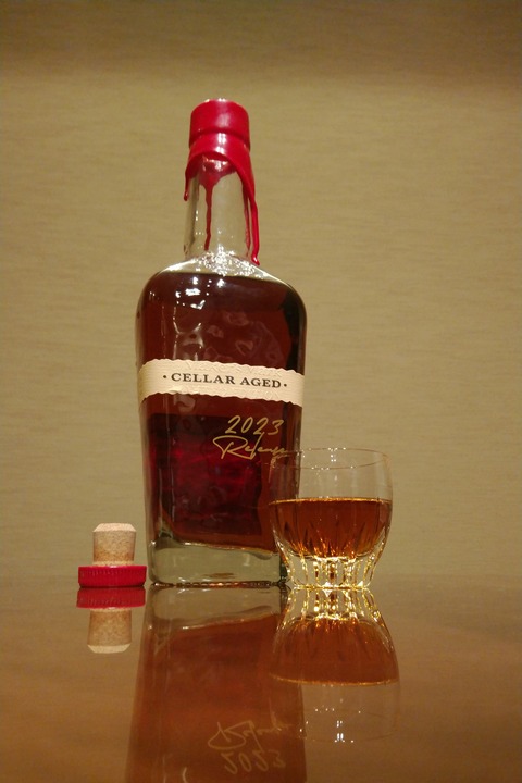 メーカーズマーク セラーエイジド CELLAR AGED 2023 ウイスキー Amazon.co.jp: 【クラフト バーボン ウイスキー】 メーカーズ