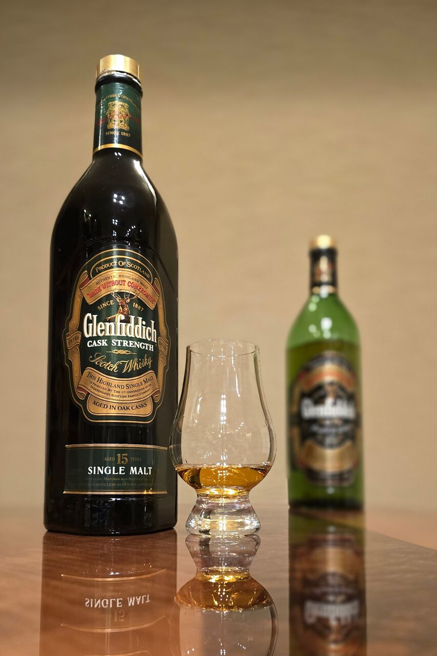 グレンフィディック 15年 カスクストレングス ニート！ : ウイスキー