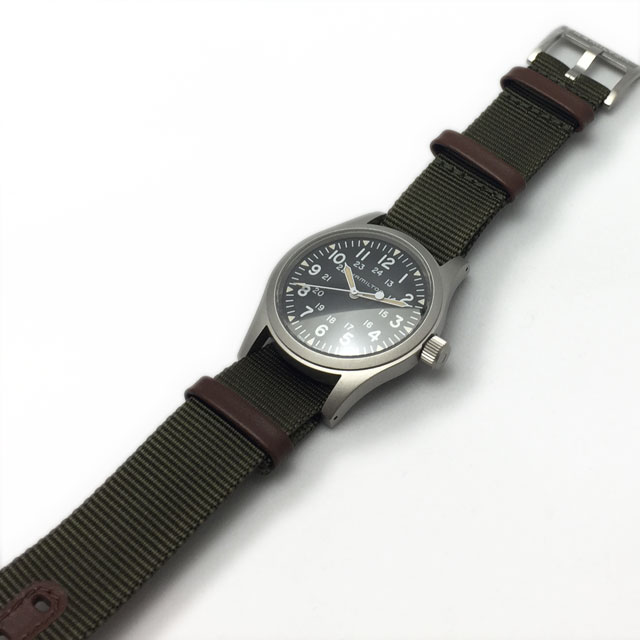 ハミルトン・カーキフィールドメカ時計本体とNatoベルト