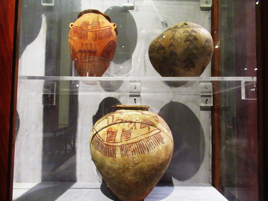 エジプト考古学博物館～1階の可愛い土器＆石の容器類～ : カイロ～天使