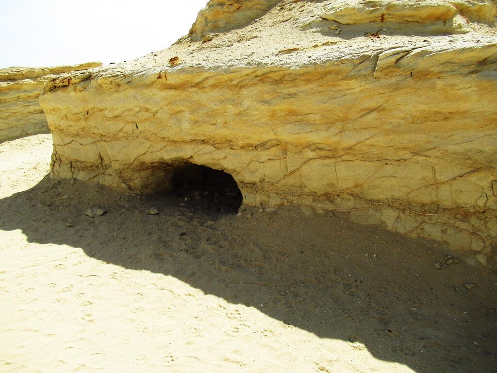 ラフーンのピラミッドの周りをぐるりその2 北面のマスタバと王妃のピラミッド カイロ 天使たちの暮らす街