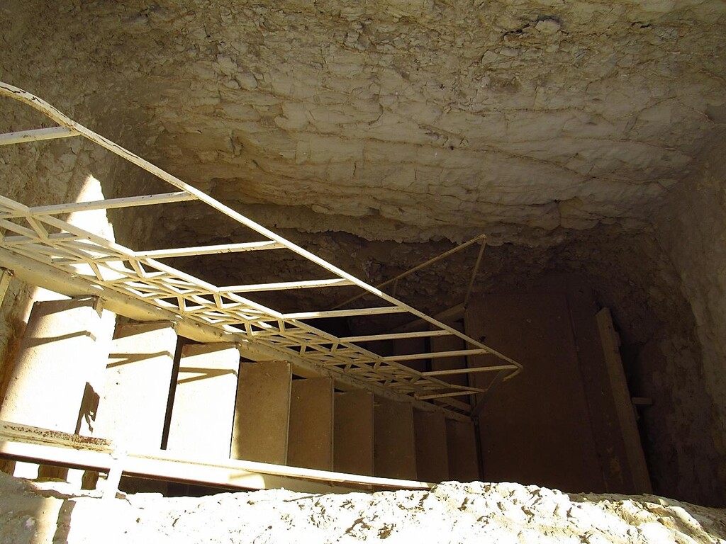 ラフーンのピラミッド 内部に潜入してみました カイロ 天使たちの暮らす街