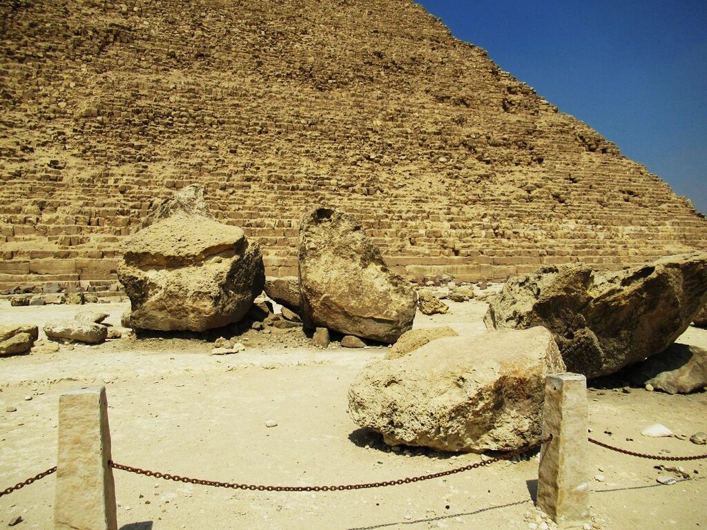 馬門石ピラミッド 馬門石ピラミッド