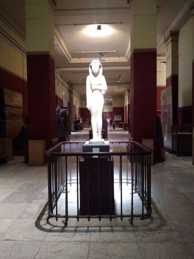 エジプト考古学博物館～アメンイルディス1世の像やトゥトゥ