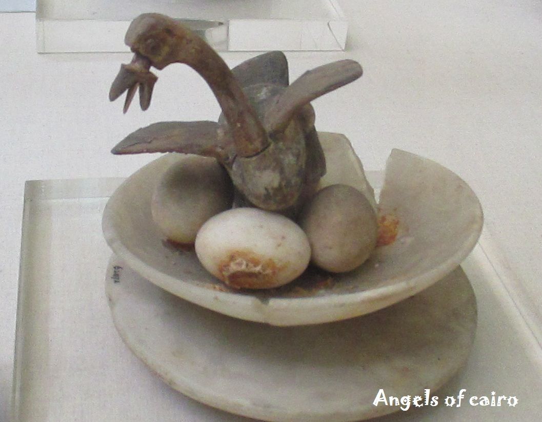 エジプト考古学博物館 ツタンカーメンの墓埋葬品のアラバスター カイロ 天使たちの暮らす街