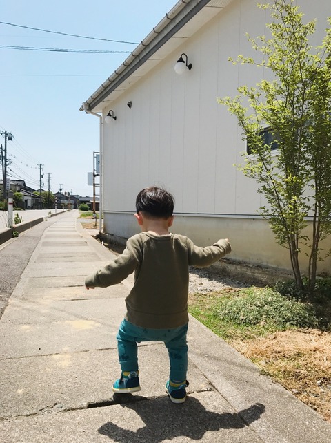 2017-05-08-12-51-51