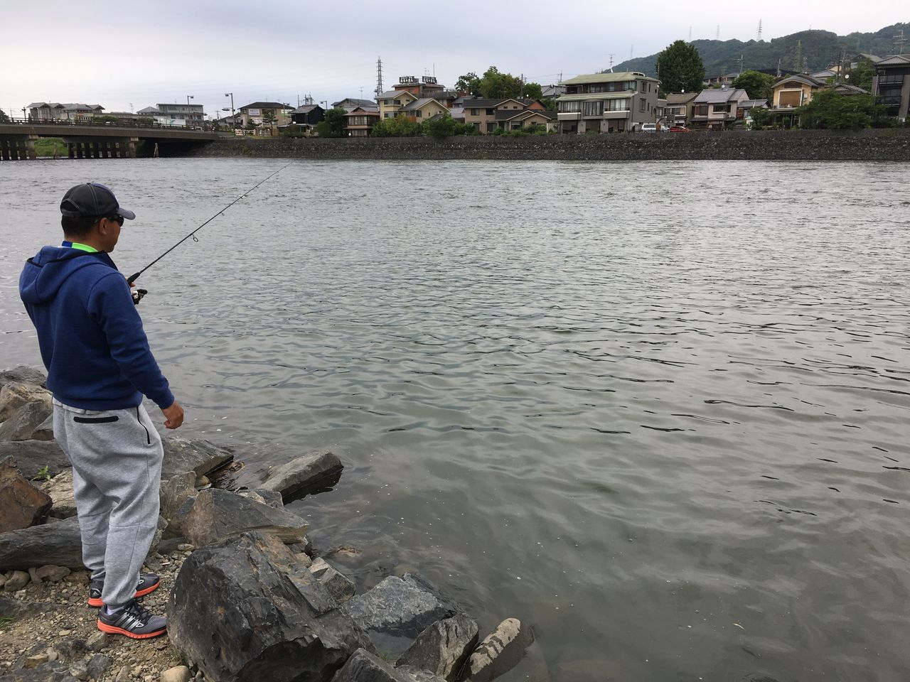ブラックバス釣り 宇治川へ Angler Keiのbigoneを求めて