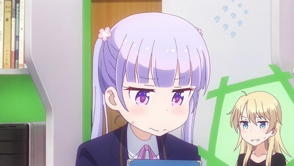 045