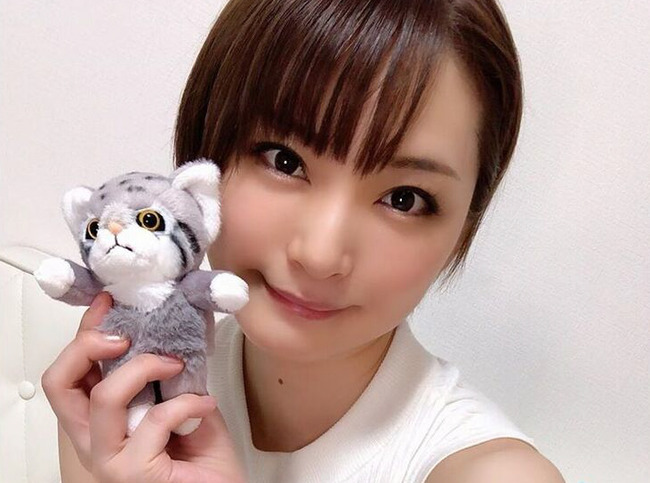 【画像】女性声優オタクの末路…