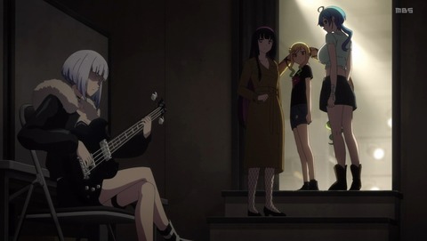 ロックは淑女の嗜みでして 9話 感想 いよいよ私達の番ですわね♡ 全部、うるせえんだよ!!! 96