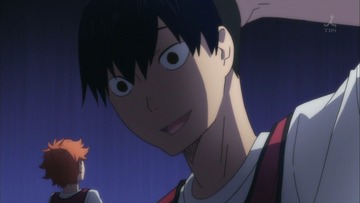 4576