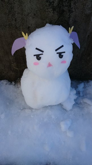 にゃんぱす　雪だるま