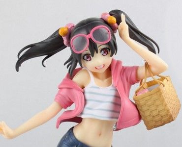 「ラブライブ! 矢澤にこ ピクニックガール」の海賊版フィギュアが中国で流通