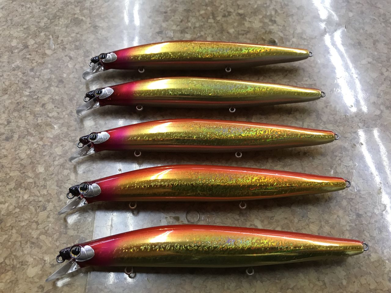 鶴見工房 今年もヒラマサシーズンを前に塗りました Arcadia Saltwater Service