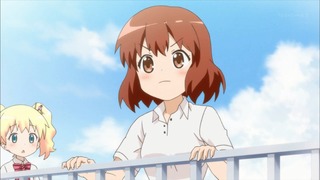 813