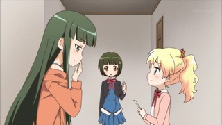 476