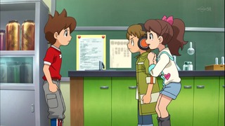 877