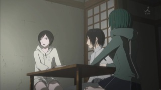 558